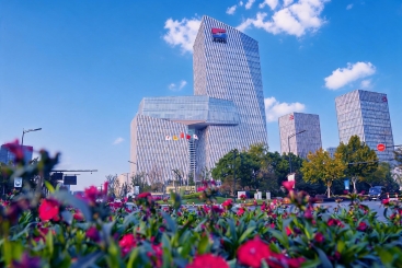 突破！中国尊龙集团荣登2026年《财富》中国ESG影响力榜