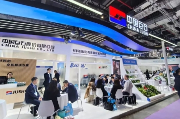 China Jushi Showcases High-end Electronic-grade Glass Fibers  at CPCA 2026